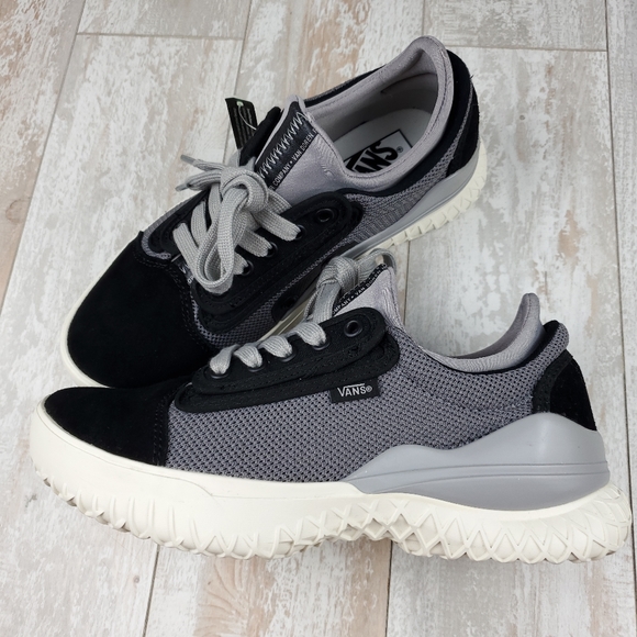 Vans City CMT - Picture 9 of 13